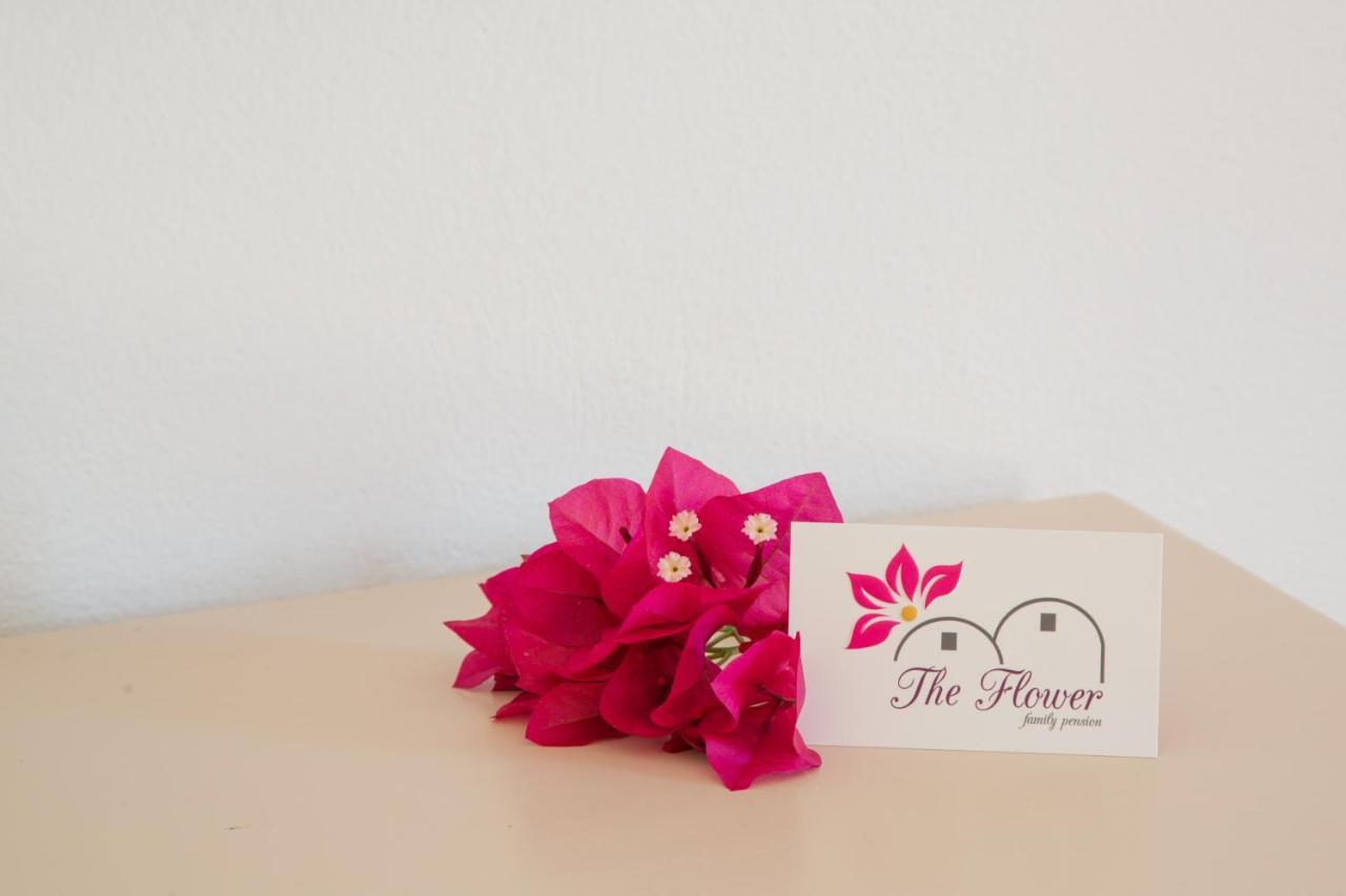 Pension The Flower Οία Εξωτερικό φωτογραφία